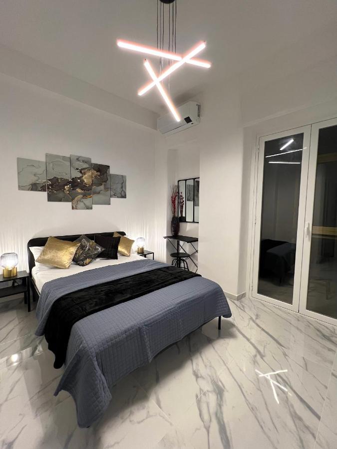 Fellini Suites Lungomare Near The Sea Катания Экстерьер фото